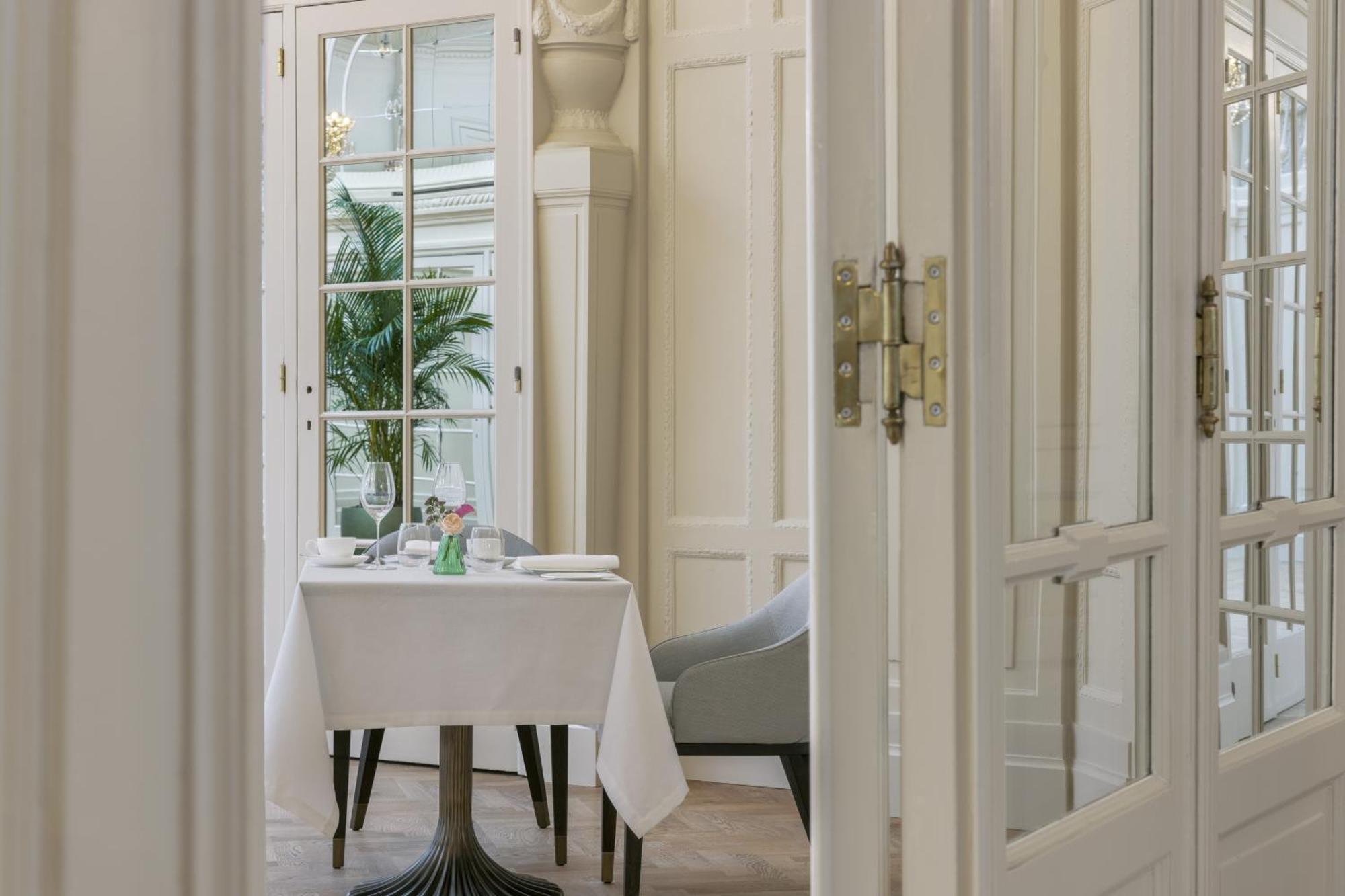 Corinthia Grand Hotel Astoria Bruxelles Exterior foto